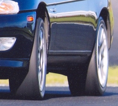slicks2.jpg (50776 bytes)